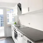 Zentral Wohnen Zwischen Rhein, Altstadt Und Reben Apartamento