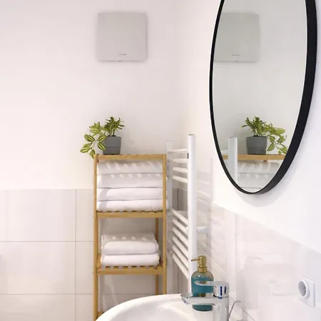 Zentral Wohnen Zwischen Rhein, Altstadt Und Reben Rüdesheim am Rhein