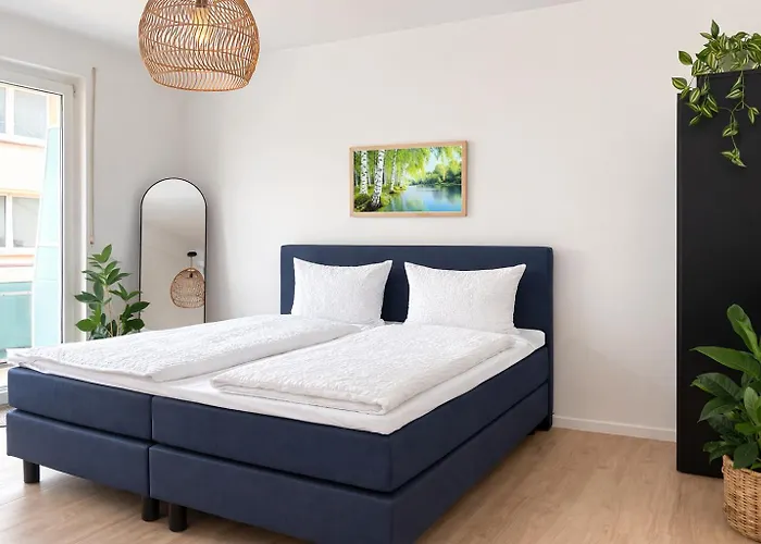 Zentral Wohnen Zwischen Rhein, Altstadt Und Reben *