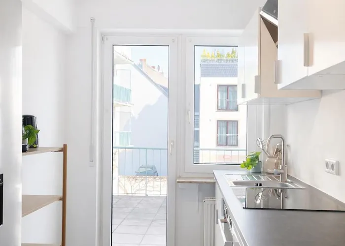 Zentral Wohnen Zwischen Rhein, Altstadt Und Reben *