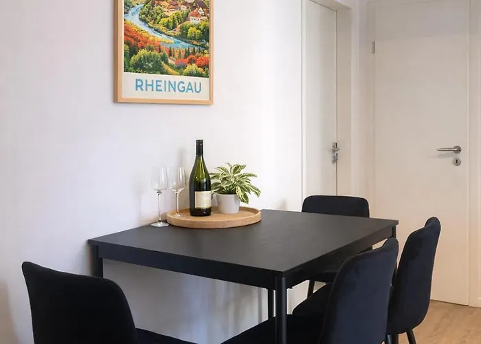 Zentral Wohnen Zwischen Rhein, Altstadt Und Reben Apartment